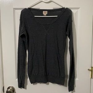 Gray knit sweater XS